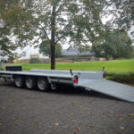 Foto van te huren Machinetransporter